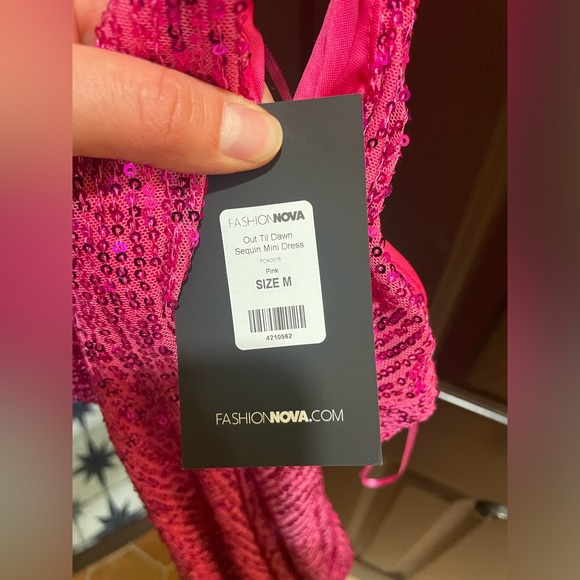 Fashion Nova tie dye ruched midi dress and mini sequin dress - Picture 5 of 7